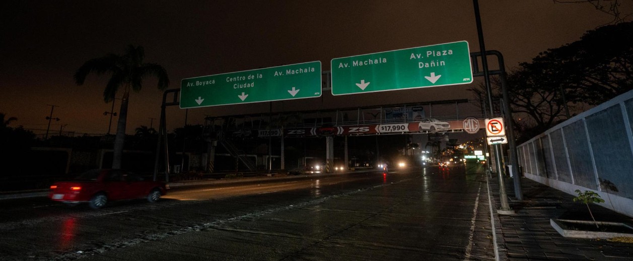 Ecuador declara emergencia nacional por incendios, sequía y déficit hídrico
