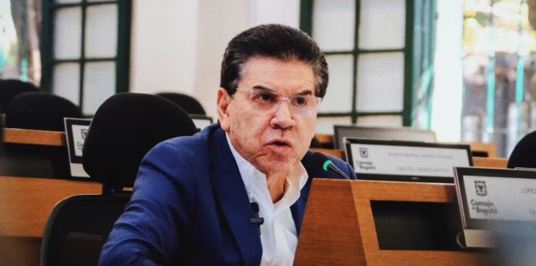 Concejal Fernando López acusa a exdirectores del Ipes de utilizar a vendedores informales para intereses políticos
