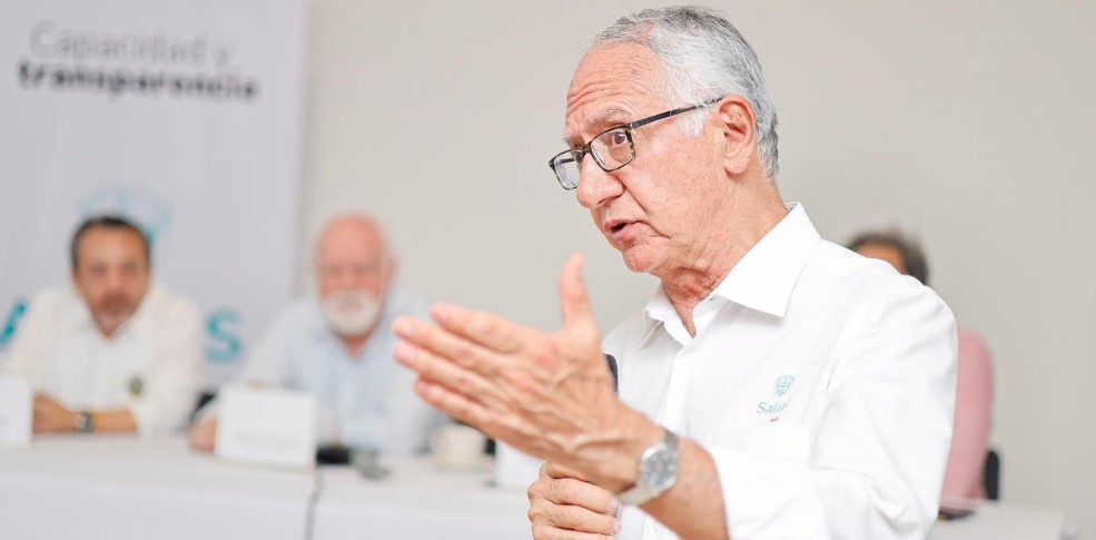 Minsalud aclara que decreto no reemplaza la reforma a la salud: busca fortalecer atención primaria