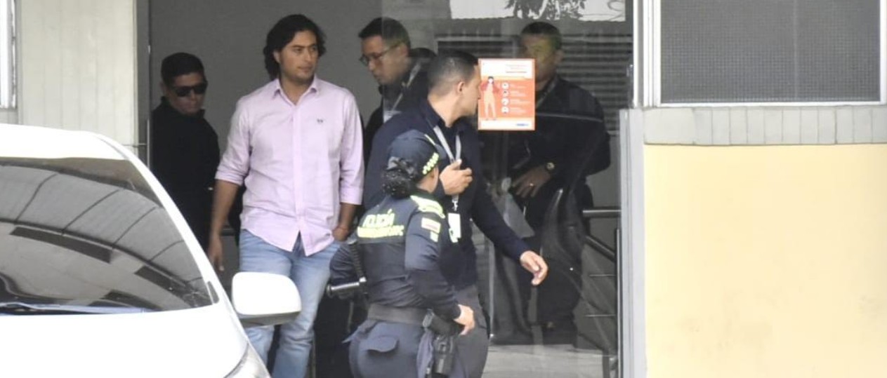 Investigador de Nicolás Petro denuncia que lo sacaron de la Fiscalía para 
