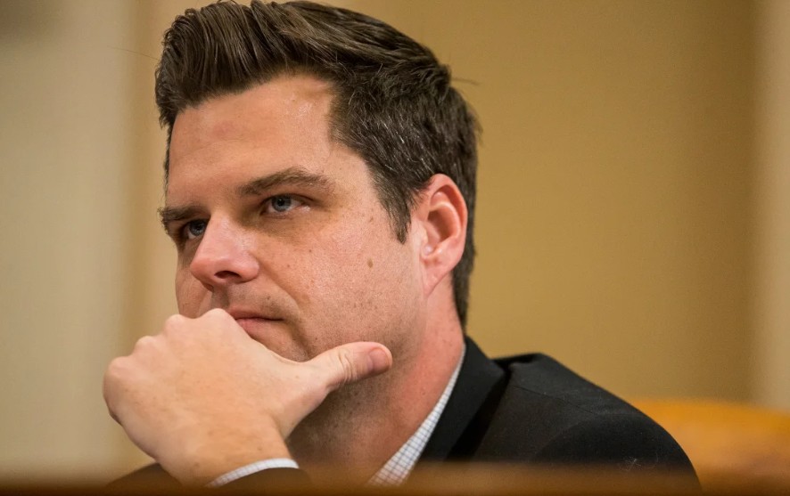 El informe de Ética de la Cámara revela que Matt Gaetz pagó millas de dólares por sexo y drogas, incluyendo el pago a una joven de 17 años