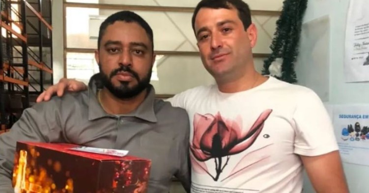 Empleado asesina a su jefe durante fiesta de fin de año tras ser despedido