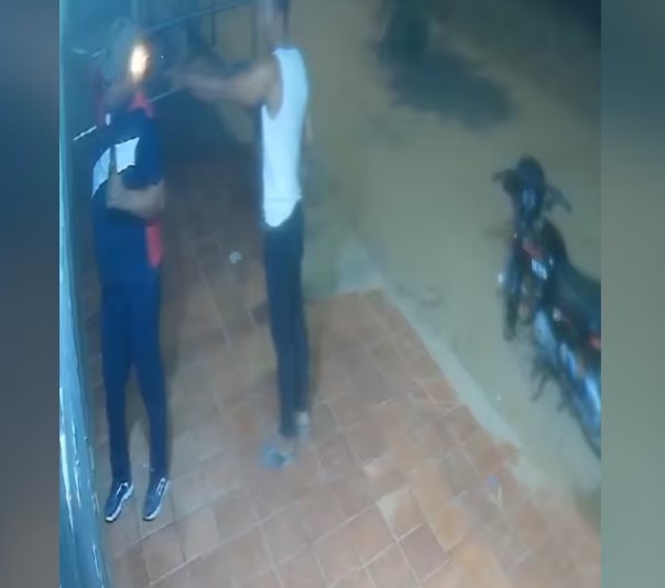 Hombre asesina a su amigo después de salir de un billar: el ataque quedó registrado en video