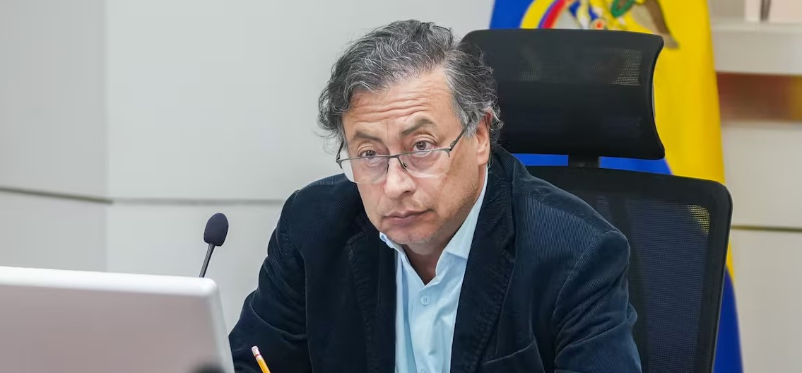 “No me exijan que ayude a bloquear a un pueblo hermano con el hambre”: Petro sobre Venezuela